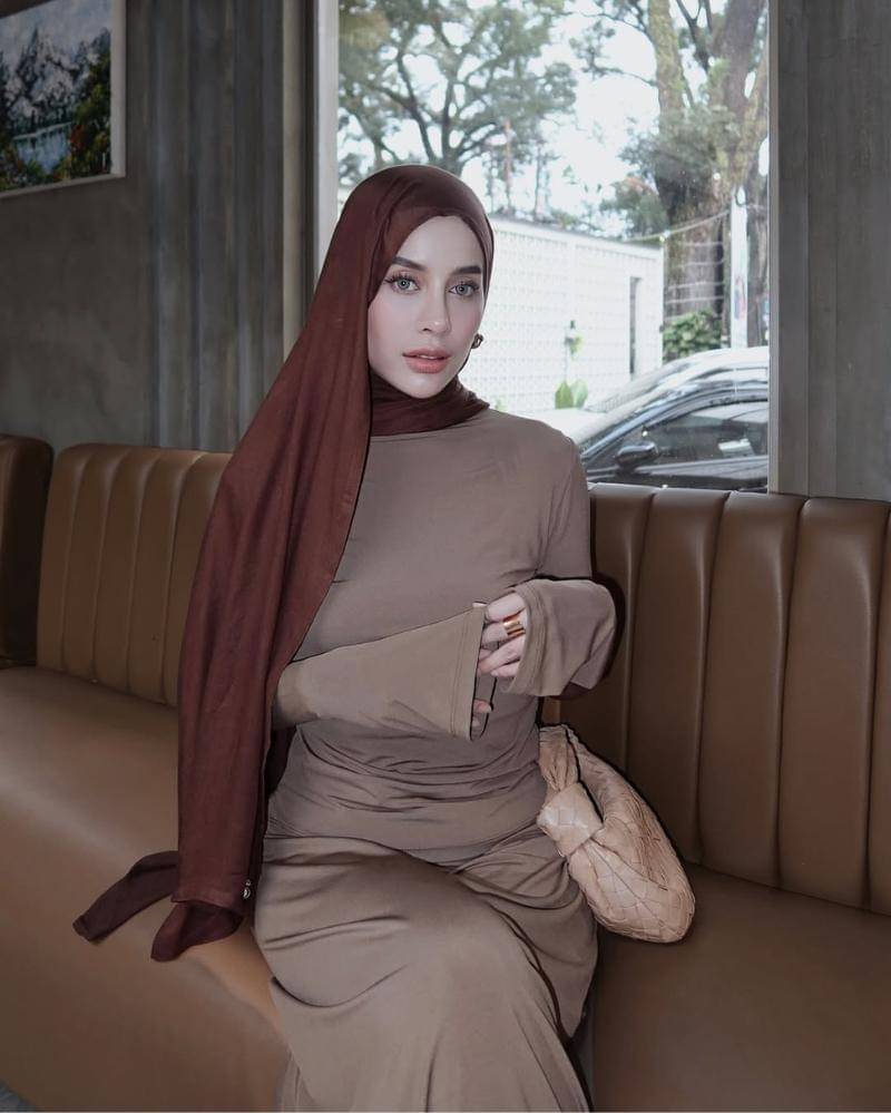 Instagaram.com/emyaghnia